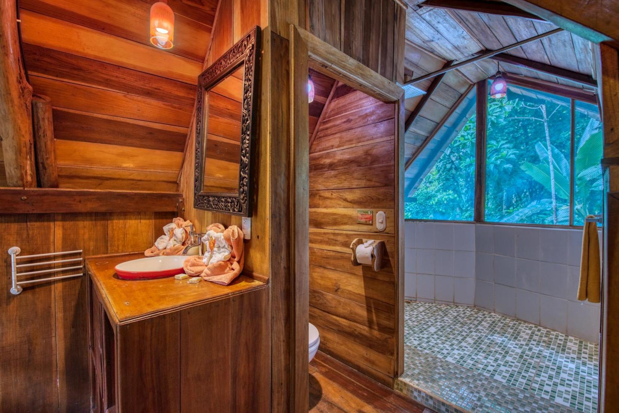 Tree House Beachfront Lodge Puerto Viejo de Talamanca Kültér fotó