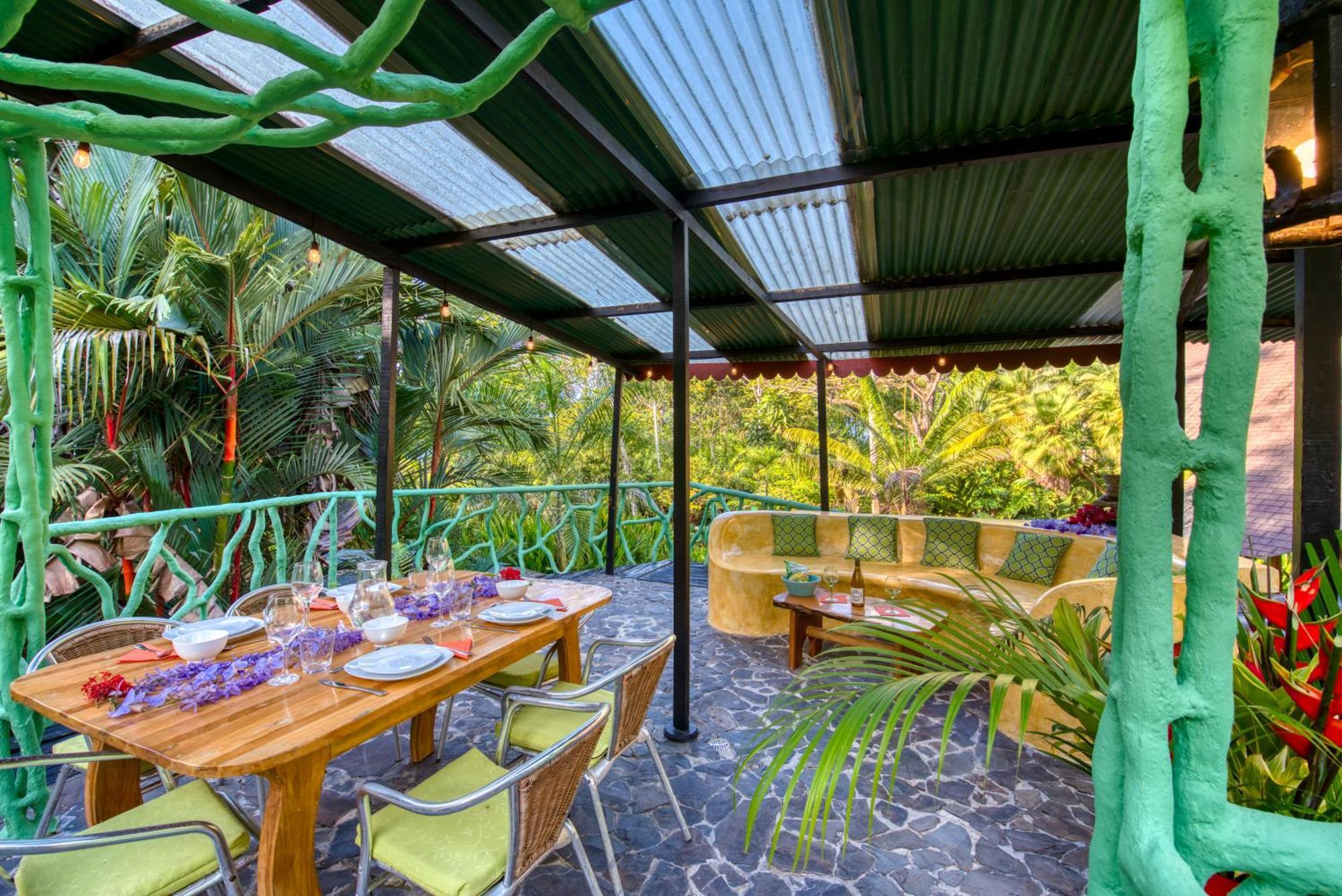Tree House Beachfront Lodge Puerto Viejo de Talamanca Kültér fotó