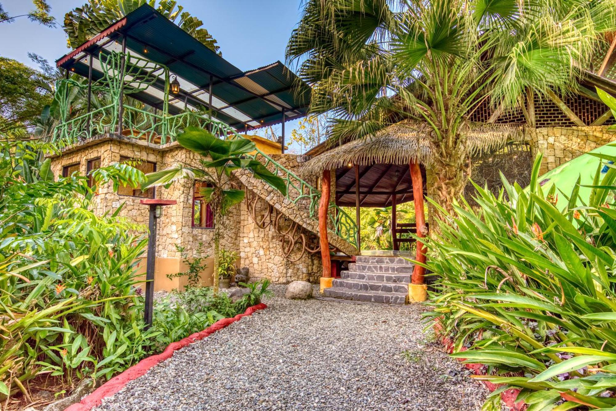Tree House Beachfront Lodge Puerto Viejo de Talamanca Kültér fotó